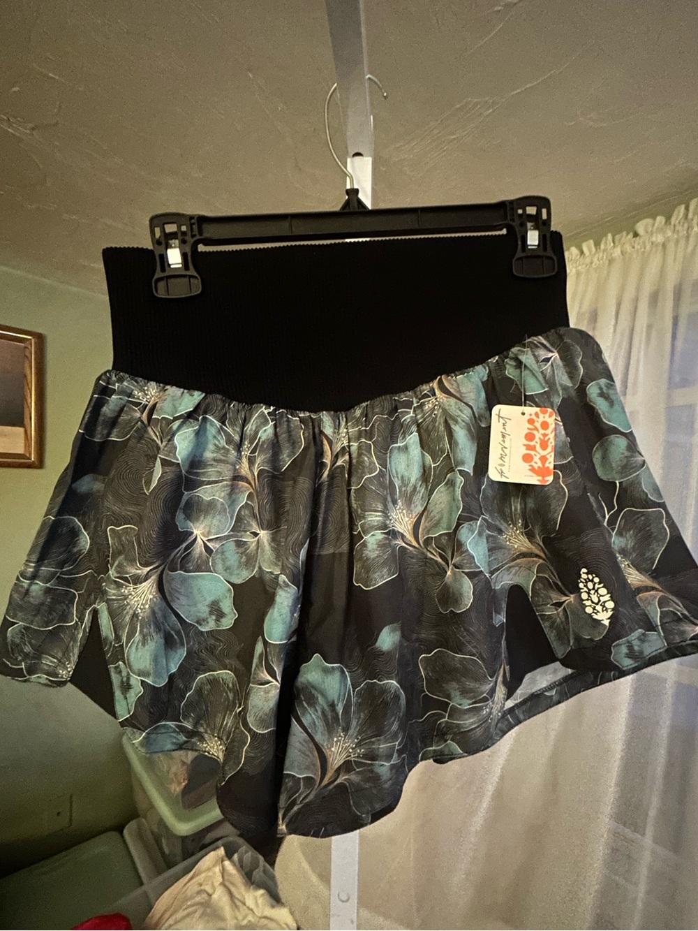 Free People HR Shorts in Midnight Floral